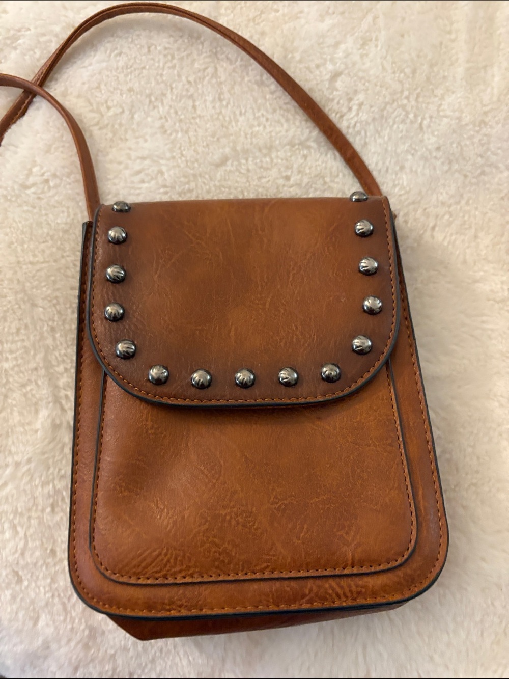 Women's Tan Studded Crossbody Purse - Sleek Everyday Shoulder Bag